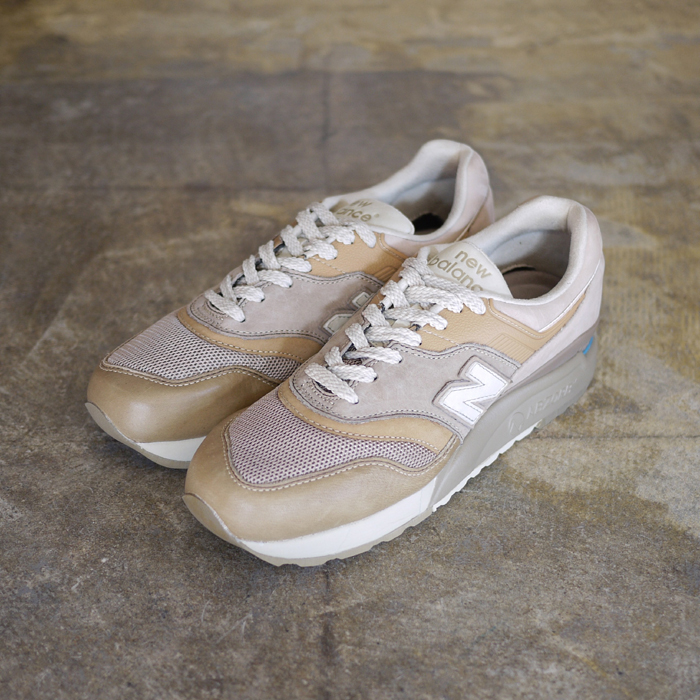 nonnative / nonnative×new balance – CM997 “DUNE”