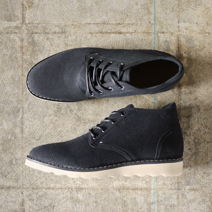GENERIC SURPLUS / Dom (Black Canvas)