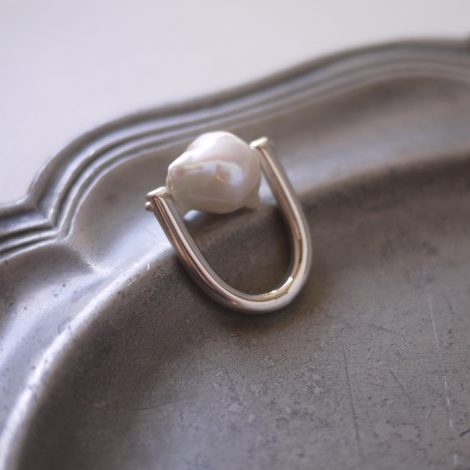 ralagan-disortedpearlring