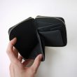 era-bubblecalfroundpalmwallet
