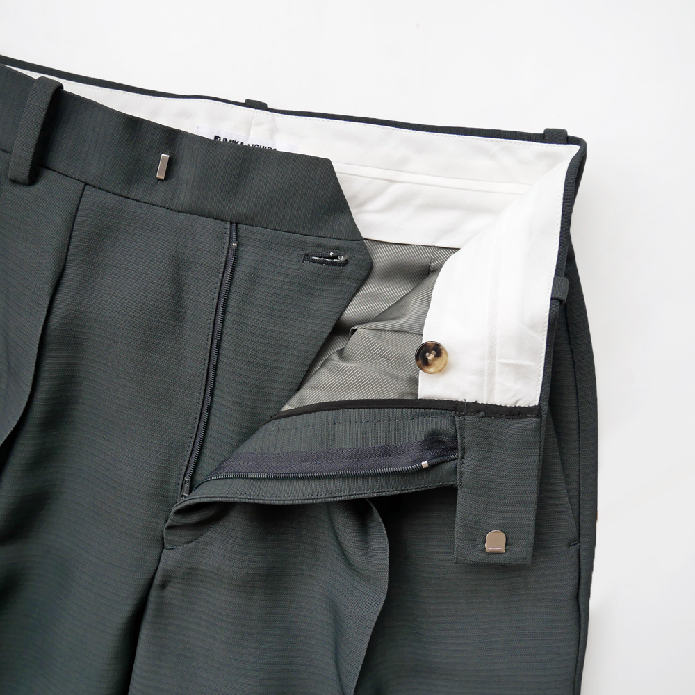 W/R 1 Tuck Slit Slacks | EUREKA FACTORY HEIGHTS