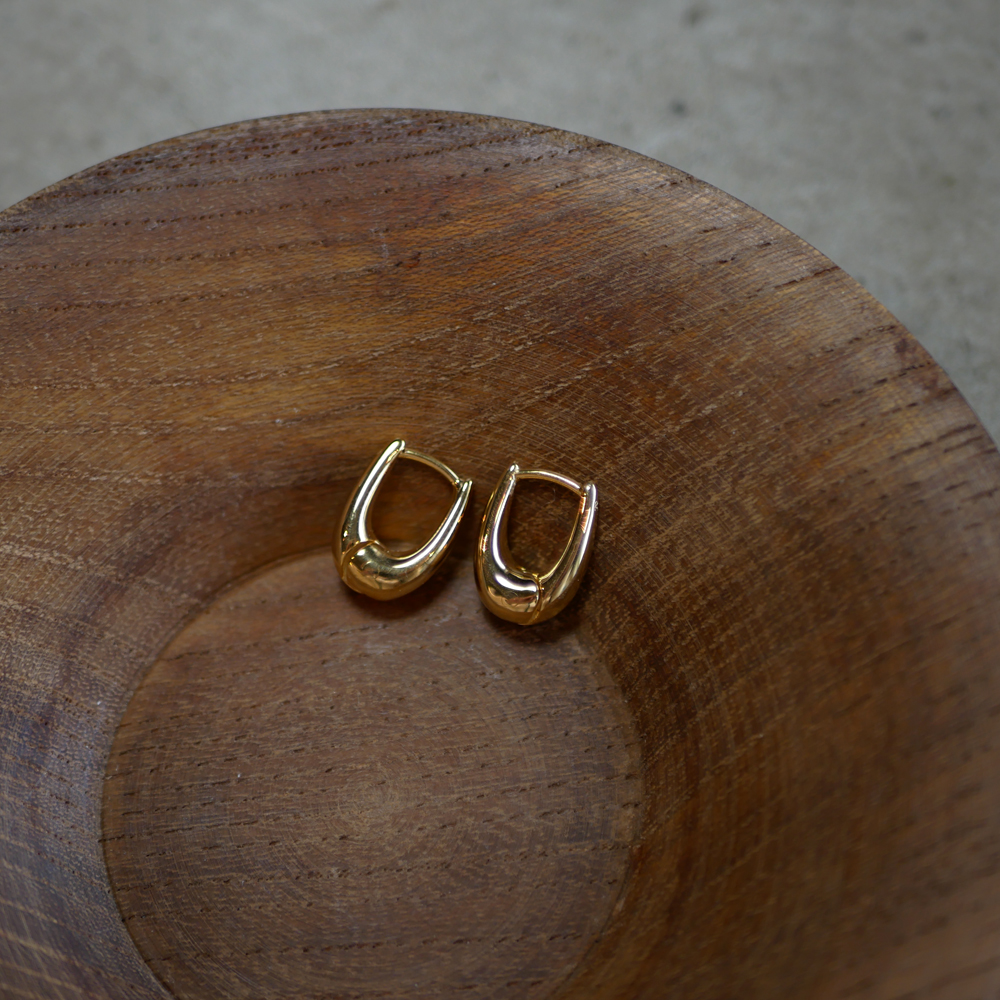 R.ALAGAN / Tiny Tiny Puffy Hoops