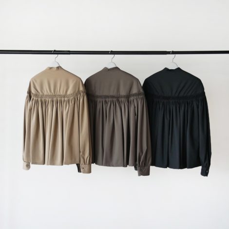 scyewomen-washablewooltropicaltuckhalfplacketblouse