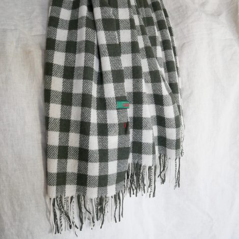caseycasey-17a26scarf110200