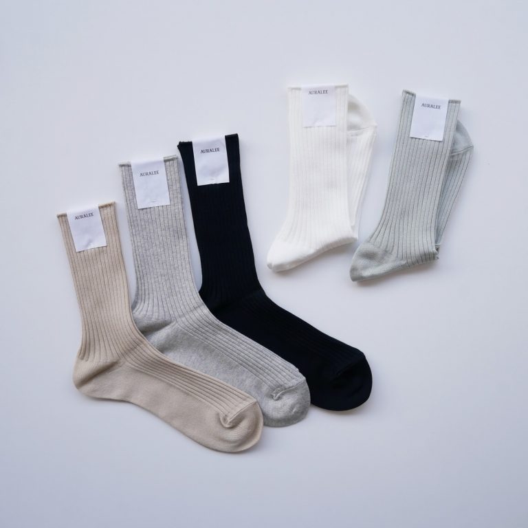 auralee-gizahighgaugesocks