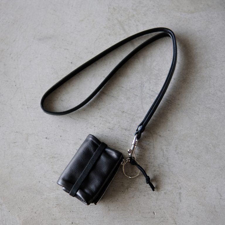 comesandgoes-comeswalletneckstrap