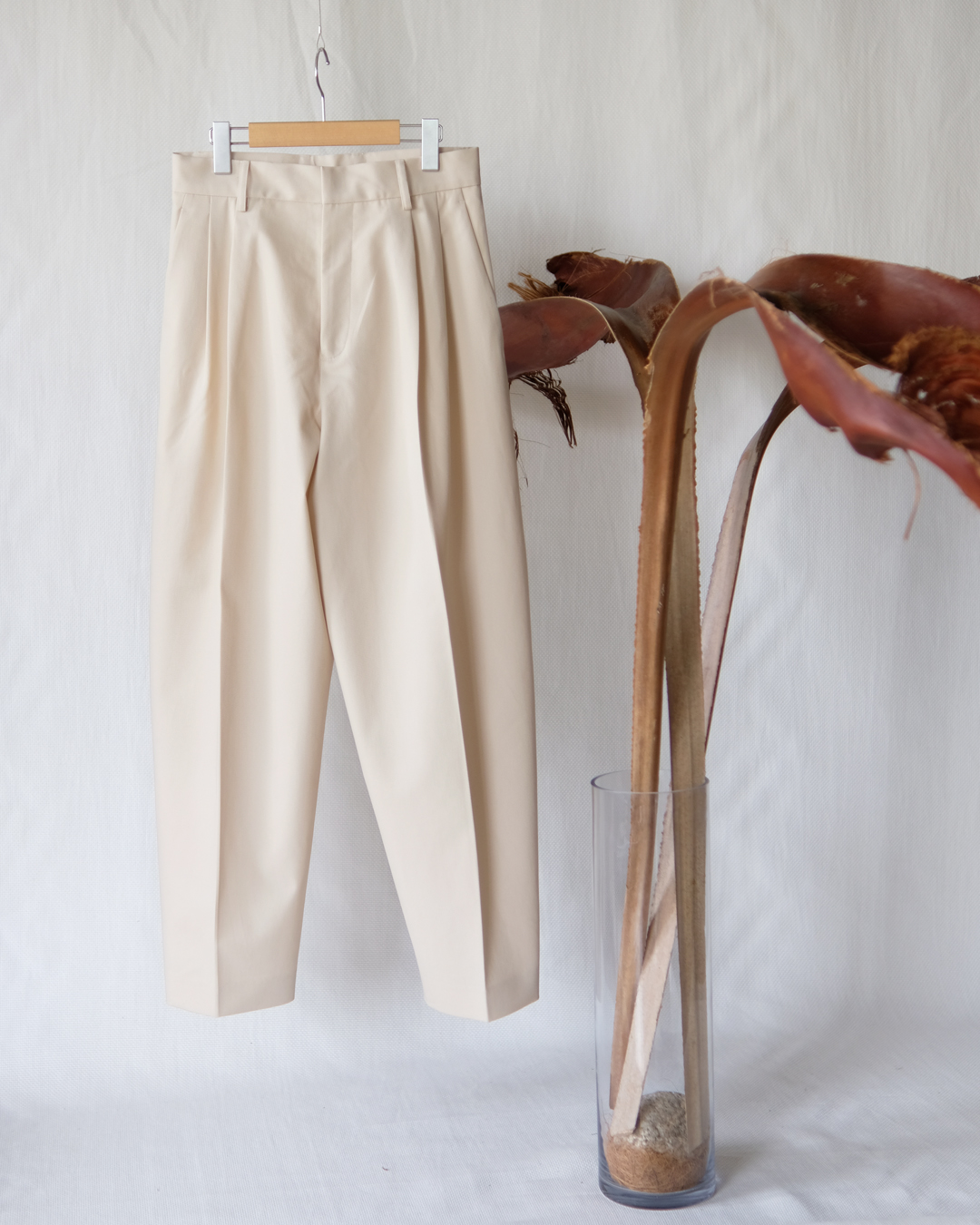 Double Pleated Wide Pants | EUREKA FACTORY HEIGHTS