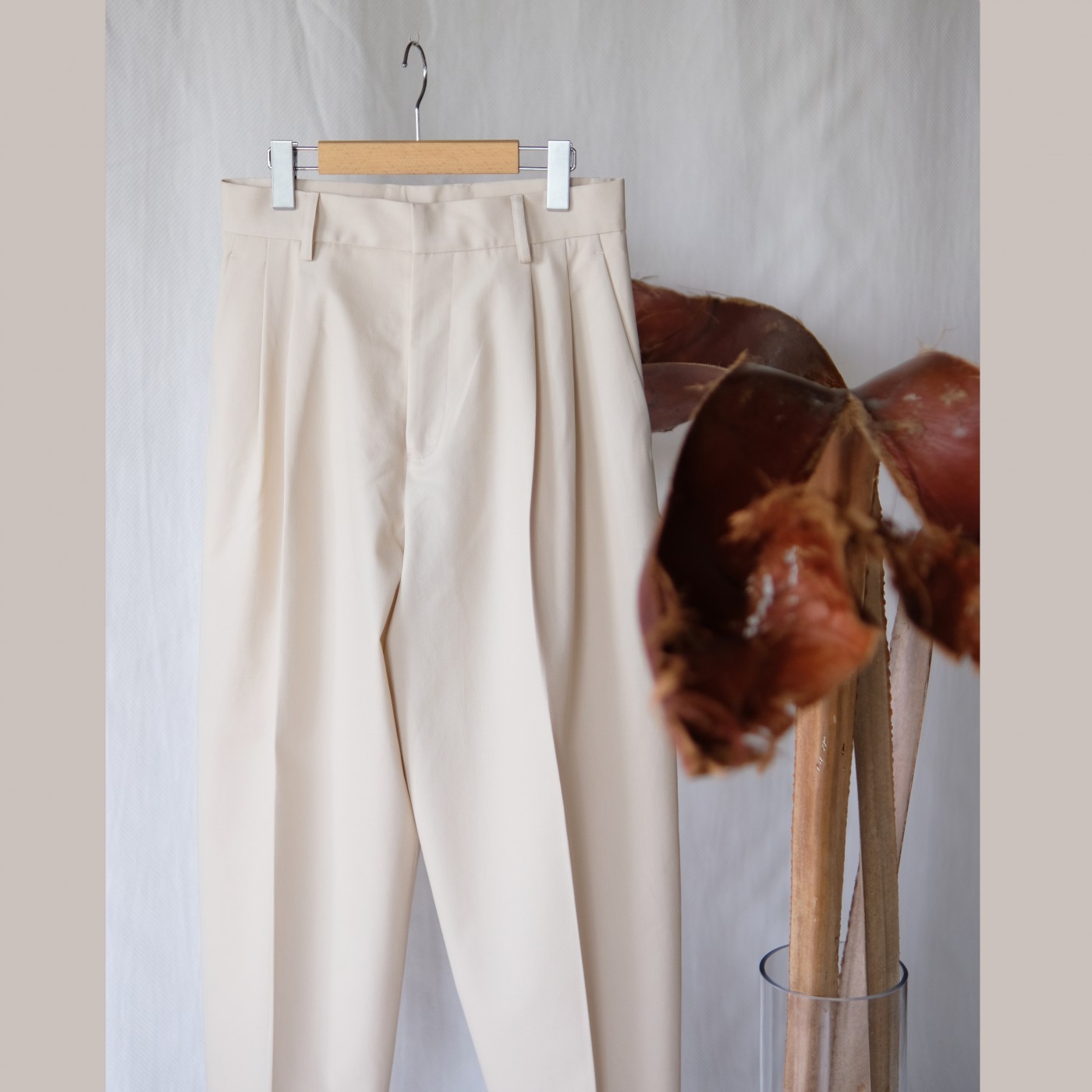 Double Pleated Wide Pants | EUREKA FACTORY HEIGHTS