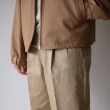 scyebasic-sanjoaquincottonchino2pleatedtrousers