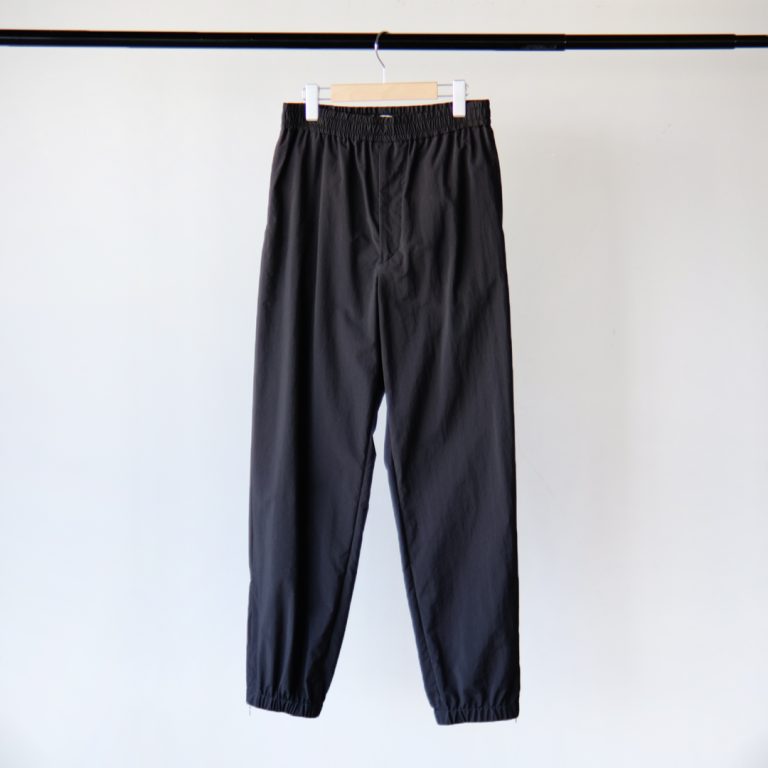 auralee-washedcottonnylonweatereasypants