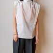 fumikauchida-typeclothsleevelessbackopenshirt