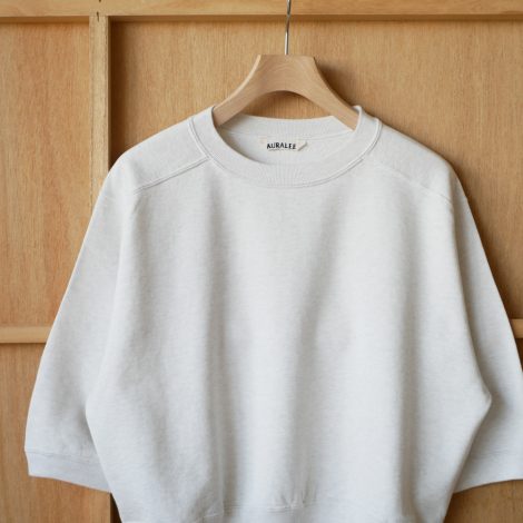 auraleewomens-lightflowysweathalfsleevepo