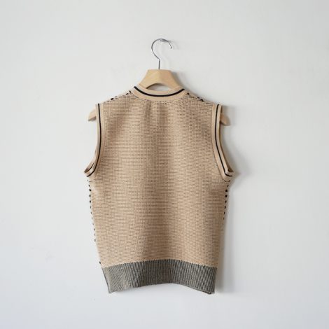 pelleq-doublepatternedvest