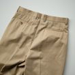 scyebasic-sanjoaquincottonchino2pleatedtrousers