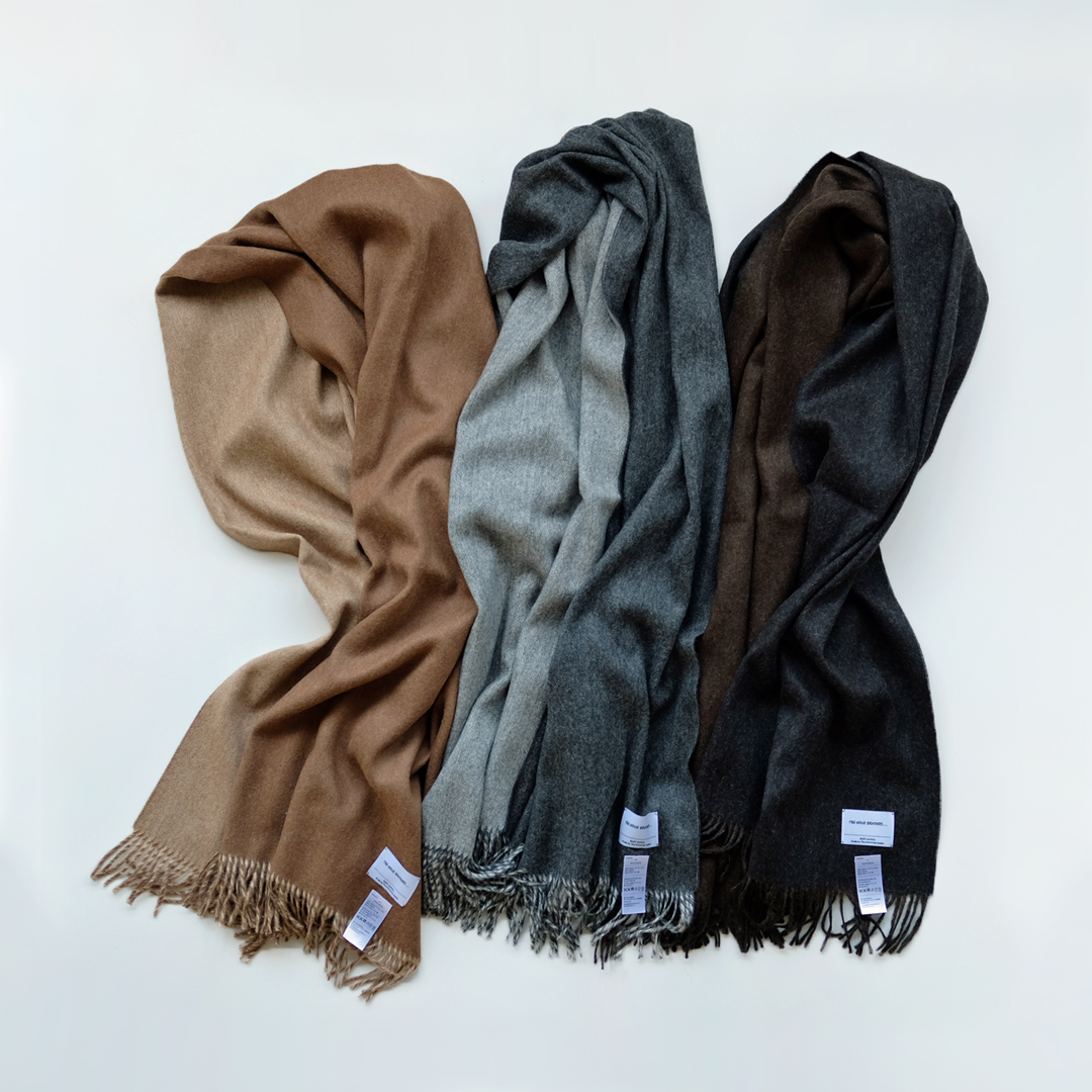 Two-Color Large Brushed Stole | EUREKA FACTORY HEIGHTS