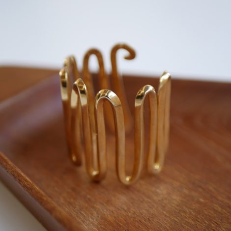 ralaganpre-goldficklebangle