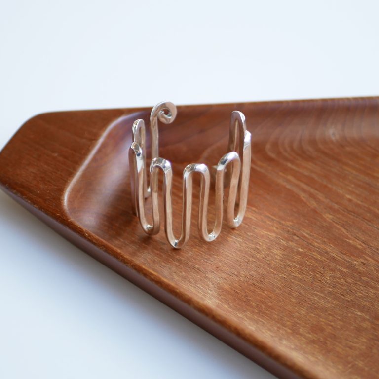ralaganpre-silverficklebangle