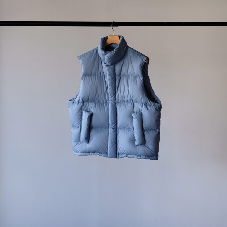 auralee-superlightnylonripstopdownvest