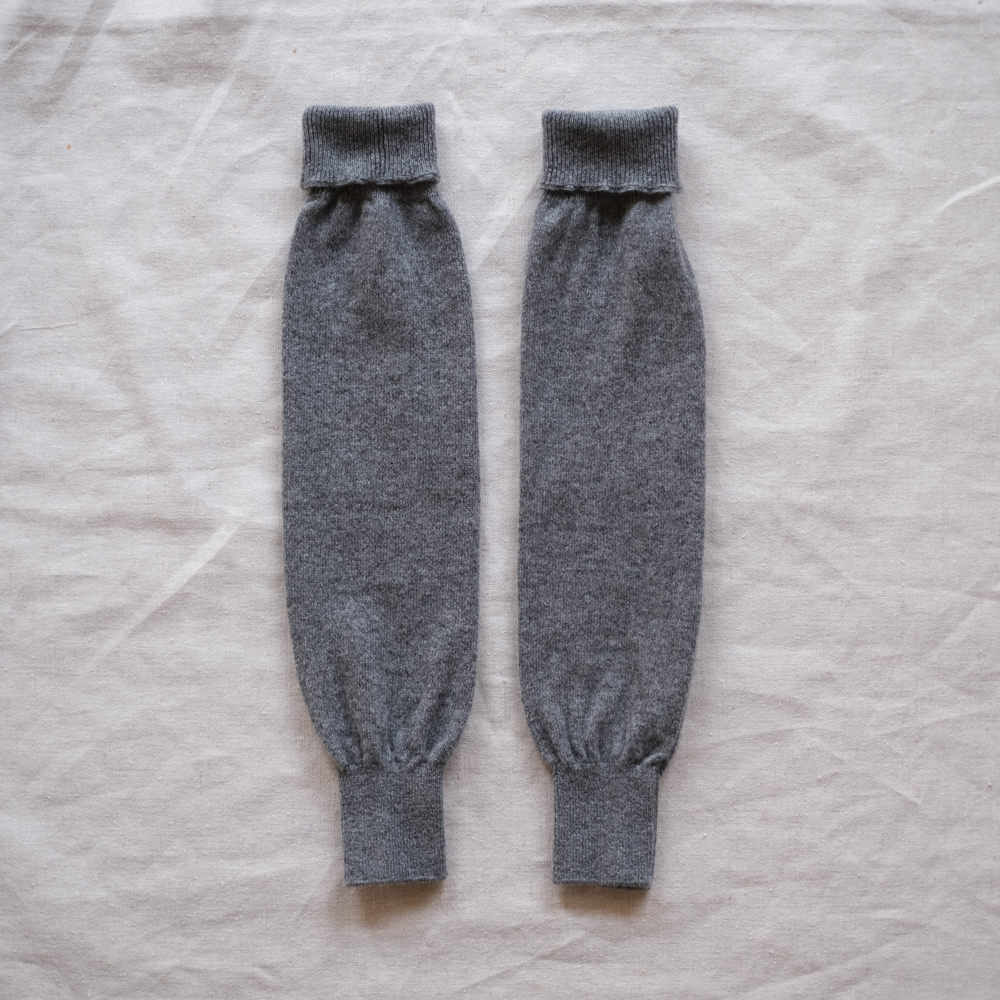 fumika uchida レッグウォーマー fumika uchida 2023AW オーバーソックス レッグウォーマー完売