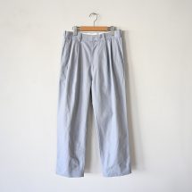 Chino Two Tuck Straight | EUREKA FACTORY HEIGHTS