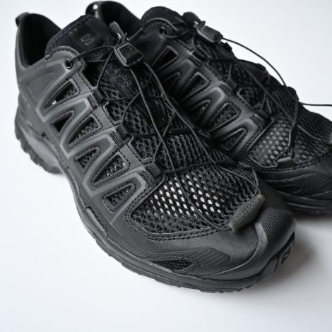salomonwomens-blackxapro3damphib