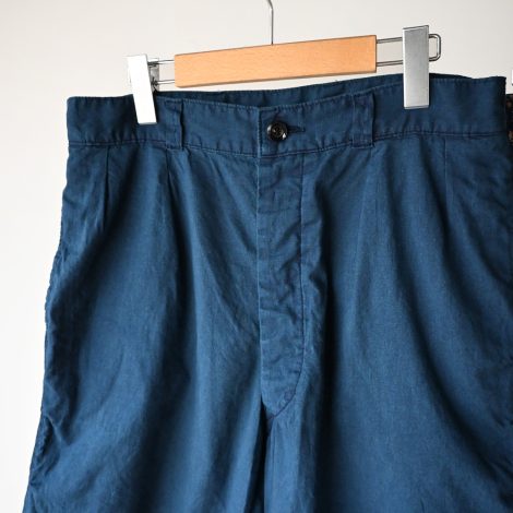 outil-pantalonlaure