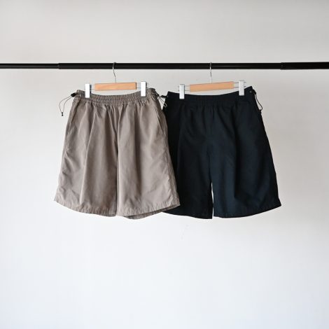 nonnative-hikereasyshortspcweather 