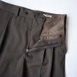 auralee-lightwoolmaxgabardineshorts