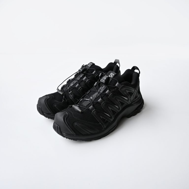 salomonwomens-blackxapro3d