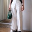 yaecawomens-25sschinocreasedpants