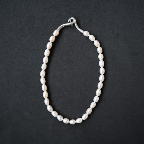 ralaganpopup-mediumovalpearlcollar