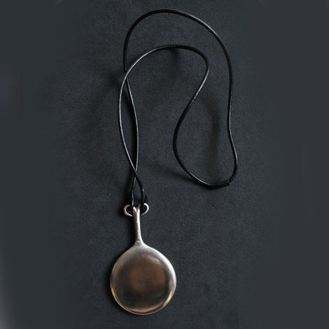 ralaganpopup-shokamirrornecklace