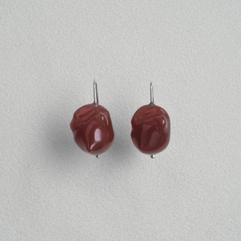 ralaganpopup-distortedstoneearringsredagate