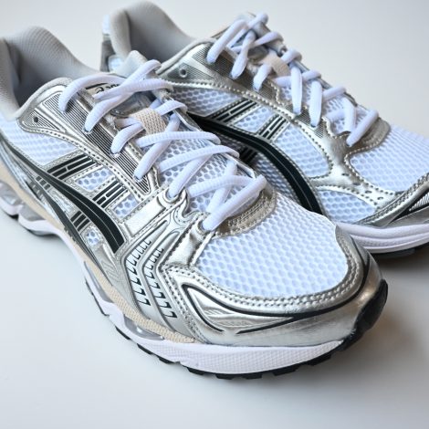 asics-whitegraphitefreybpgelkayano14