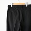 auralee-25awlightwoolmaxgabardinetwotuckslacks