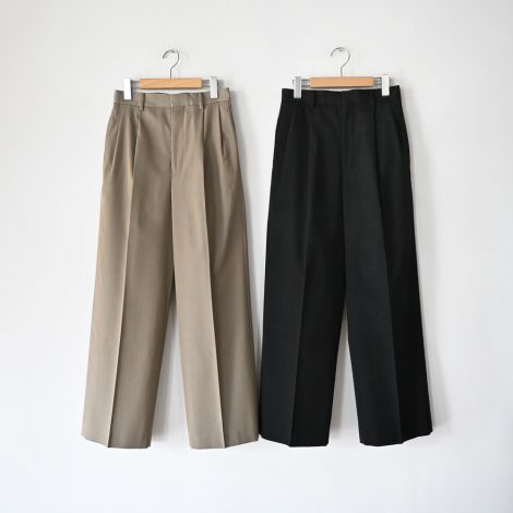 auraleewomens-lightwoolmaxgabardinetwotuckslacks