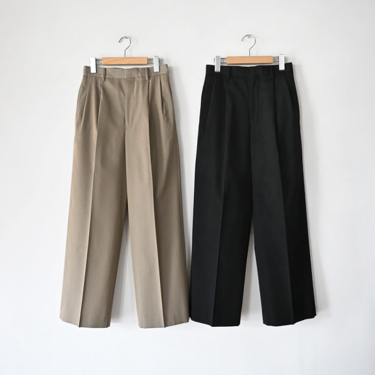 auraleewomens-lightwoolmaxgabardinetwotuckslacks
