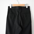 auraleewomens-lightwoolmaxgabardinetwotuckslacks