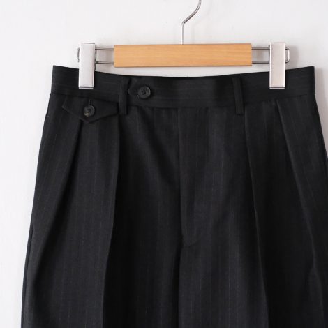 auraleewomens-bluefacedwooltwotuckslacks