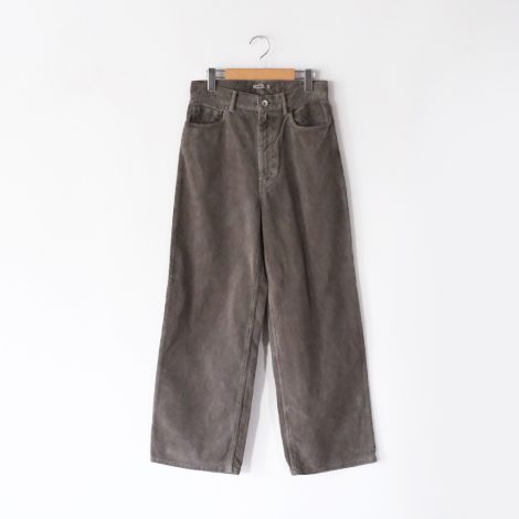auraleewomens-pigmentdyedfinxcorduroywide5ppants