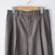 auraleewomens-superlightwooltwo-tuckslacks