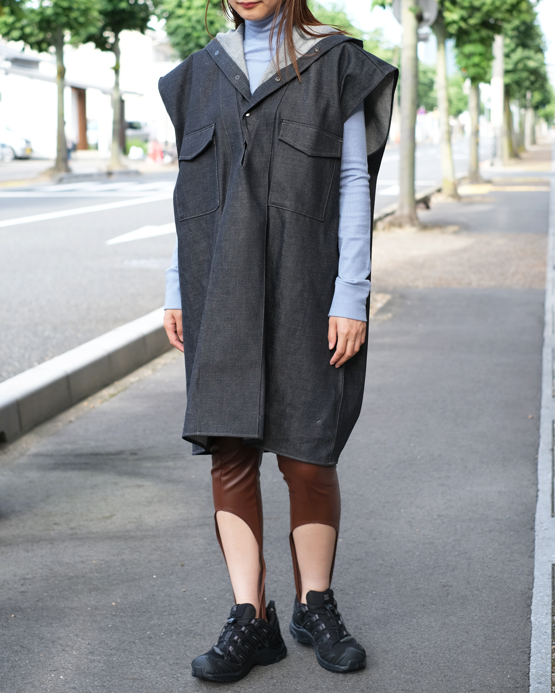 fumikauchida-stretchveganleatherstirrupsleggings