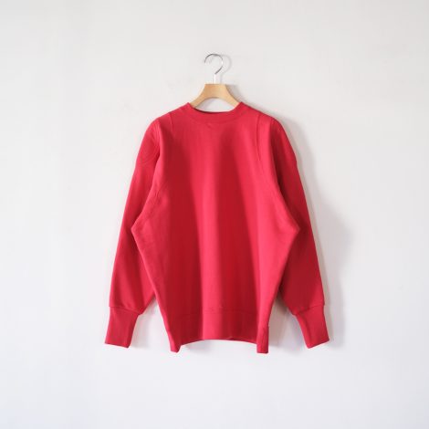 pan-shouldersweatpo
