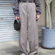 auraleewomens-superlightwooltwo-tuckslacks
