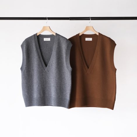 ep-10vneckknitvest
