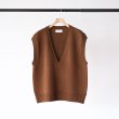 ep-10vneckknitvest