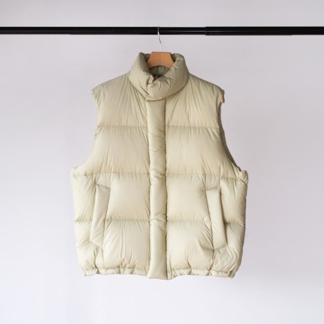 auralee-superlightnylonripstopdownvest