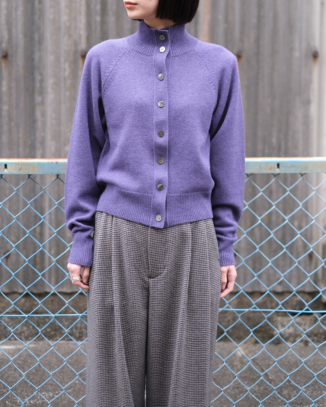 pelleq-standcollarcashmerecardigan