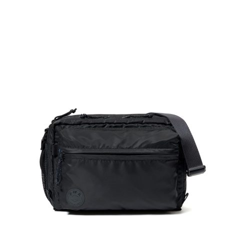 potr-shoulderpacklwithsouvenirbag