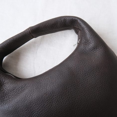 aeta-da59dbrroundoneshoulderm